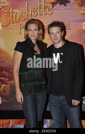 Lorie e Thibault Vaneck partecipano alla prima di 'Fee Clochette' a Dysneyland Parigi, Francia, il 25 ottobre 2009. Foto di Giancarlo Gorassini/ABACAPRESS.COM Foto Stock