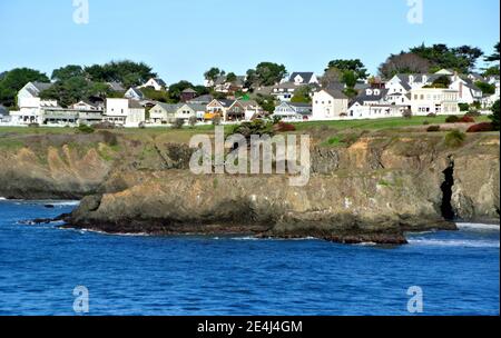 vista panoramica della classica lincoln in direzione ovest sulla storica autostrada 66 a due corsie in arizona usa deserto Foto Stock