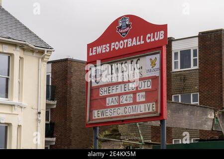 Lewes, Regno Unito. 24 gennaio 2021. Fa Women's Championship match tra Lewes e Sheffield si sono Uniti alla Dripping Pan di Lewes. Credit: SPP Sport Press Photo. /Alamy Live News Foto Stock