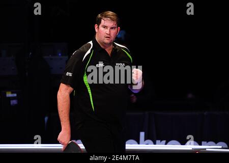 COVENTRY, REGNO UNITO. 24 gennaio 2021. Chris Doran (ENG) vs Benjamin Sorensen (DEN) durante il 2021 World Ping Pong Masters alla Ricoh Arena Domenica 24 Gennaio 2021 a COVENTRY, INGHILTERRA. Credit: Taka G Wu/Alamy Live News Foto Stock