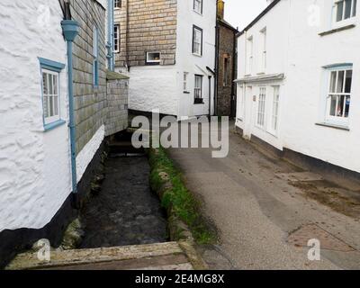 Middle Street, Port Isaac, Cornovaglia, Regno Unito Foto Stock