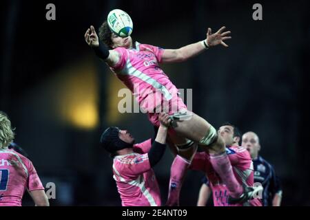 Parigi ha vinto la line out durante la European Cup Rugby Union match, Stade-Francais vs Bristol allo stadio Jean Bouin di Parigi, Francia, il 11 gennaio 2008. Parigi ha vinto il 19-11. Foto di Gouhier-Taamallah/Cameleon/ABACAPRESS.COM Foto Stock