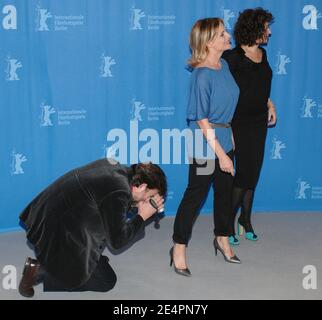 I membri del cast Valeria Golino, Isabella Ferrari e Nanni Moretti posano per le foto durante la fotocellula 'Quiet Chaos' al 13 febbraio 2008, il Festival del Cinema di Berlino. Foto di Nicolas Khayat/ABACAPRESS.COM Foto Stock