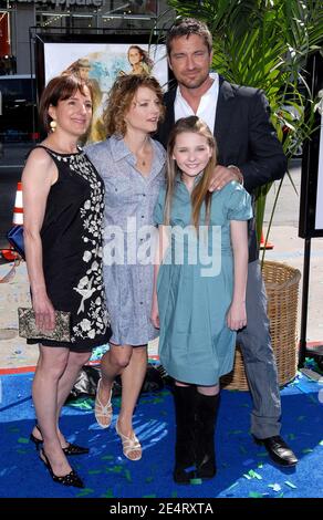 Jodie Foster, Gerard Butler e Abigail Bressin partecipano alla prima di 'Nim's Island' della 20th Century Fox al Chinese Theatre di Hollywood, Los Angeles, CA, USA il 30 marzo 2008. Foto di Lionel Hahn/ABACAPRESS.COM Foto Stock