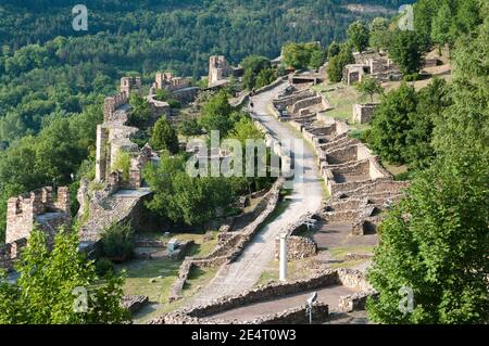 Rovine della fortezza di Tsarevets a Veliko Tarnovo, Bulgaria Foto Stock