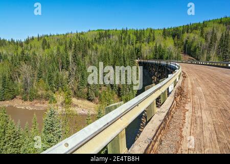 Canada, British Columbia, Old Alaska Highway, Kiskatinaw Curved Bridge costruito nel 1942-43 a Mile Marker 21 Foto Stock