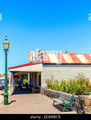 Edifici storici in Fraser Street, Clunes, Victoria, Australia Foto Stock