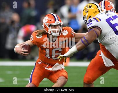 Virus. 29 Apr 2021. - Presentazione nazionale dovuta a virus.(FOTO DEL FILE).Nome: Trevor Lawrence.Round scelto: .Pick: .NFL Team: .College: Clemson Tigers.posizione: Quarterback.(credito obbligatorio: Jose/SonyPro/MarinMedia.org/Cal Sport Media) (fotografo completo assoluto, e crediti richiesti). Credit: csm/Alamy Live News Foto Stock