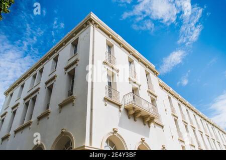 Costruzione sotto il sole di Hyères in Francia Foto Stock