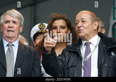 Marie Tabarly, figlia della leggenda francese della vela, Eric Tabarly, assiste all'apertura della "Città della vela - Eric Tabarly" per celebrare il decimo anniversario della sua morte a Lorient, nella Francia occidentale, il 17 maggio 2008. Foto di Thomas Bregnon/Cameleon/ABACAPRESS.COM Foto Stock