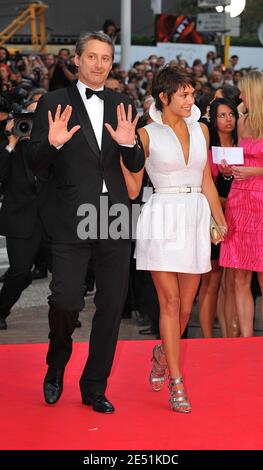 Antoine de Caunes e sua figlia Emma hanno visto arrivare al Palais des Festivals a Cannes, Francia meridionale, il 20 maggio 2008, per la proiezione del Changeling di Clint Eastwood presentato in concorso al 61° Festival del Cinema di Cannes. Foto di Hahn-Nebinger-Orban/ABACAPRESS.COM Foto Stock