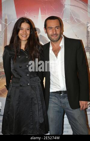 Melanie Doutey e Gilles Lellouche partecipano alla prima di 'seul Two' che si è tenuta presso l'UGC Normandy a Parigi, in Francia, il 12 giugno. 2008. Foto di Giancarlo Gorassini/ABACAPRESS.COM Foto Stock