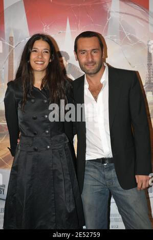 Melanie Doutey e Gilles Lellouche partecipano alla prima di 'seul Two' che si è tenuta presso l'UGC Normandy a Parigi, in Francia, il 12 giugno. 2008. Foto di Giancarlo Gorassini/ABACAPRESS.COM Foto Stock
