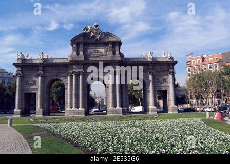 La Puerta de Alcalá de Madrid Foto Stock