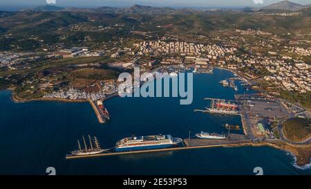 Porto di Lavrion a Eat Attica, Grecia Foto Stock