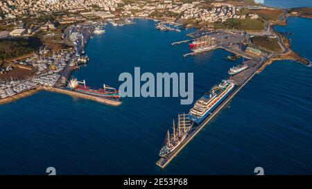 Porto di Lavrion a Eat Attica, Grecia Foto Stock