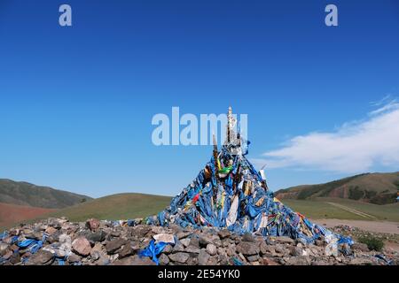 OBO un luogo di culto per gli spiriti locali in Occidente Mongolia Foto Stock