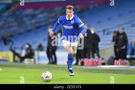 Solly marzo di Brighton durante la quarta partita degli Emirates fa Cup tra Brighton e Hove Albion e Blackpool Town all'American Express Stadium , Brighton , Regno Unito - 23 gennaio 2021 - solo per uso editoriale DataCo Foto Stock