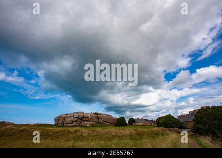 La frazione notevole di Meneham in Bretagna, Francia. Foto Stock