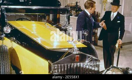 IL film GIALLO ROLLS-ROYCE 1965 MGM con Rex Harrison a. Proprio come Lord Charles Foto Stock