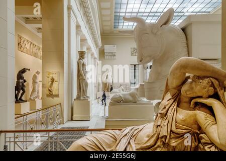 Mosca, Russia - 26 gennaio 2021: Il Museo di Belle Arti di Pushkin è il più grande museo d'arte europea a Mosca. Sala greca Foto Stock