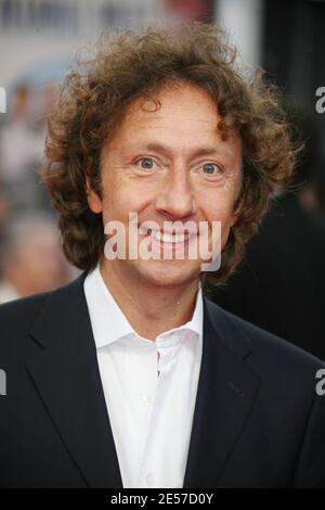 Stephane Bern si pone prima della proiezione di 'Dan in real life' durante il 34° Festival cinematografico americano a Deauville, in Normandia, in Francia, il 12 settembre 2008. Foto di Denis Guignebourg/ABACAPRESS.COM Foto Stock