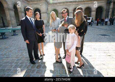 Da sinistra: Louis de Bourbon, Marie Marguerite de Bourbon, Clemence de Bourbon Parme, Charles Emmanuel de Bourbon Parme e Zita de Bourbon Parme, assistono ad una messa alla chiesa degli Invalides a Parigi, il 21 settembre 2008. Foto di Thibault Camus/ABACAPRESS.COM Foto Stock