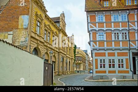 Gli splendidi edifici storici nel quartiere medievale di Pole di Quedlinburg, Harz, Germania Foto Stock