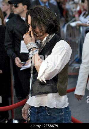 Johhny Depp partecipa alla prima mondiale dei Pirati dei Caraibi: Alla fine del mondo a Disneyland ad Anaheim, California 5/19/07. [[laj]] Foto Stock