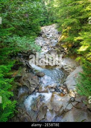 Franklin Falls è una cascata sulla biforcazione sud del fiume Snoqualmie, la prima delle tre cascate principali sul fiume Snoqualmie South Fork. La f Foto Stock