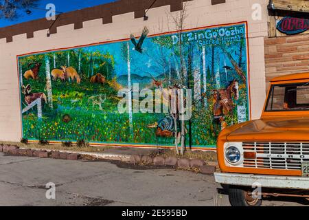 The Sacred Hunt Mural sulla Route 66, Williams, Arizona, USA Foto Stock