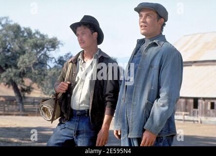 Gary Sinise, John Malkovich, 'of Mice and Men' (1992) MGM / file Reference n. 34082-295THA Foto Stock