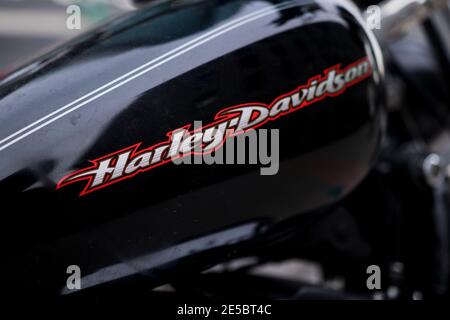 Immagine closeup del logo Harley-Davidson in una motocicletta. Foto Stock