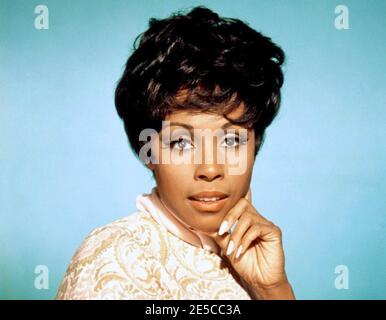 DIAHANN CARROLL (1935-2019) attrice, cantante e attivista americana circa 1968 Foto Stock
