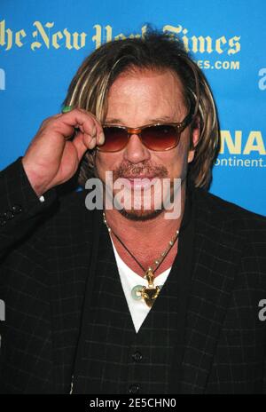 L'attore Mickey Rourke ha partecipato ad una presentazione del New York Film Festival di 'The wrestler' all'Avery Fisher Hall di Lincoln Center a New York City, NY, USA il 12 ottobre 2008. Foto di Gregorio Binuya/ABACAPRESS.COM Foto Stock