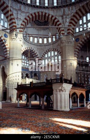 Edirne Turchia Selimiye Moschea interno Foto Stock