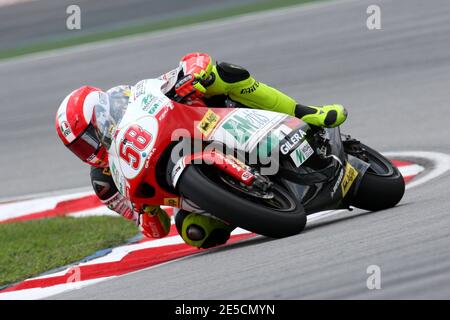 Marco Simoncelli durante il circuito Internazionale di Sepang vicino a Kuala Lumpur, Malesia, il 19 ottobre 2008. Marco Simoncelli in Italia è diventato il nuovo campione del mondo 250cc. Foto di Malkon/Cameleon/ABACAPRESS.COM Foto Stock