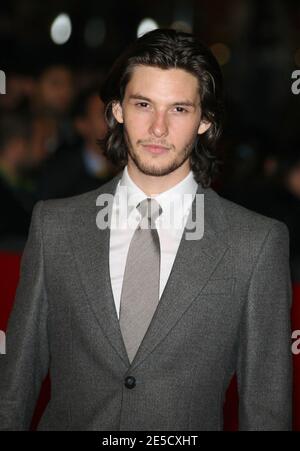 Ben Barnes arriva sul tappeto rosso per la proiezione 'Easy Virtue' nell'ambito del terzo 'Rome Film Festival' a Roma, Italia, il 27 ottobre 2008. Foto di Denis Guignebourg/ABACAPRESS.COM Foto Stock