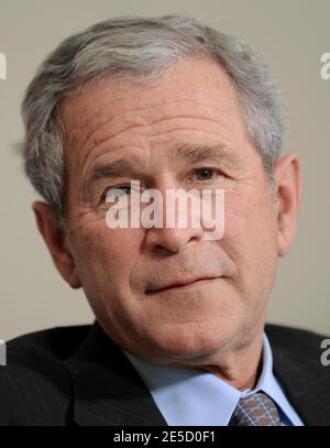 Il presidente AMERICANO George W. Bush durante un incontro con Massoud Barzani, presidente del governo regionale del Kurdistan nell'ufficio ovale della Casa Bianca a Washington, DC, USA il 29 ottobre 2008. Foto di Olivier Douliery/ABACAPRESS.COM Foto Stock