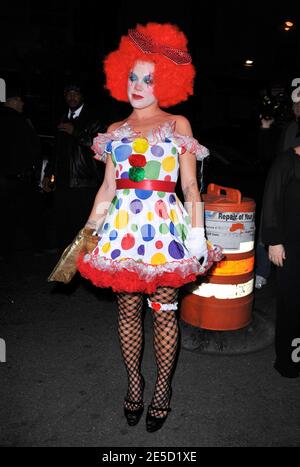 Cantante Pink partecipa alla nona festa annuale di Halloween tenutasi a 1 Oak a New York City, NY, USA il 31 ottobre 2008. Foto di Gregorio Binuya/ABACAPRESS.COM Foto Stock
