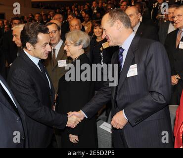 Il presidente francese Nicolas Sarkozy e Pierre Steinmetz all'apertura di una riunione per il 50° anniversario del Consiglio costituzionale a Parigi il 3 novembre 2008. Foto di Jacques Witt/piscina/ABACAPRESS.COM Foto Stock