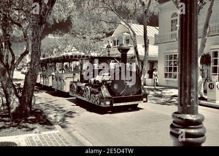 Conch Tour Train, visitatori divertenti dal 1958. Nessuna vacanza a Key West è completa senza prenotare il famoso tour in treno Conch. Key West, Florida Foto Stock