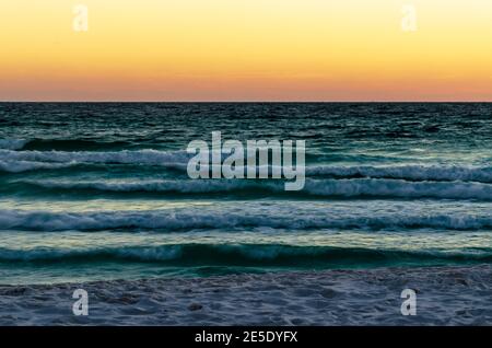 Le onde del mare Foto Stock