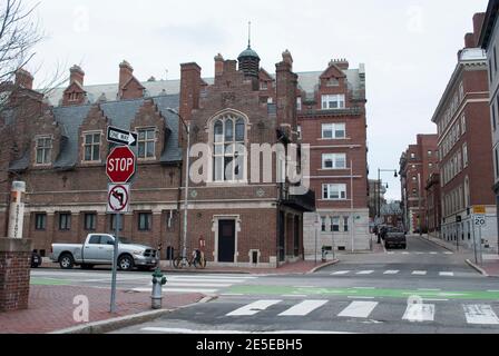 Cambridge, ma. Università di Harvard. Luoghi storici degli Stati Uniti durante la pandemia. Foto Stock