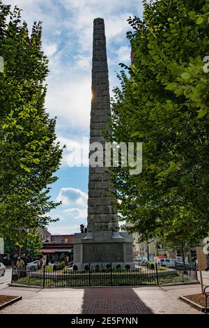 Asheville, North Carolina/USA-6 settembre 2018: Il Vance Memorial nel centro di Asheville in onore di Zabulon Baird Vance, governatore della Carolina del Nord duri Foto Stock