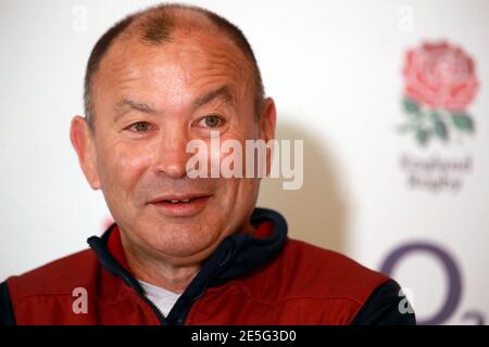 File photo datato 06-02-2020 del capo allenatore inglese Eddie Jones. Data di emissione: Giovedì 28 gennaio 2021. Foto Stock
