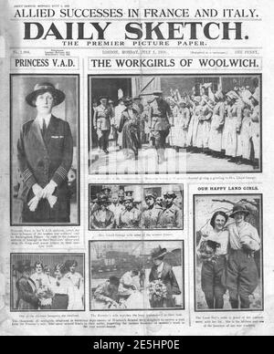 1918 Daily Sketch MRS Lloyd George a Woolwich, Arsenal Foto Stock