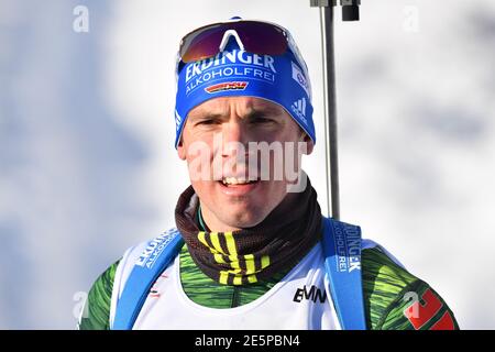 Il biatleta Simon Schempp (SZ Uhingen) termina la sua carriera atletica. Il campione del mondo di 2017 anni di messa start dal 32 è membro della squadra di Coppa del mondo di biathlon dal 2009. D'ora in poi vorrebbe dedicarsi al suo futuro professionale. Archivio foto: Simon SCHEMPP (GER), azione, immagine singola, singolo motivo, ritratto, ritratto. 10 km sprint di uomini, donne, IBU Biathlon World Cup 2018 il 14 dicembre 2018 a Hochfilzen/Pillersse, stagione 2018/19. | utilizzo in tutto il mondo Foto Stock