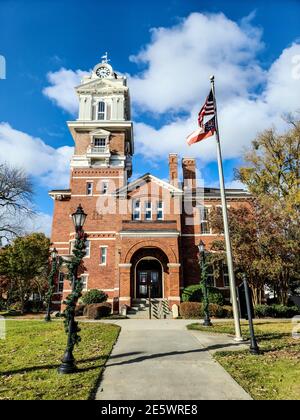 Il tribunale storico di Gwinnett a Lawrenceville, West Cogan Street a Gwinnett County, Georgia, sede di noleggio per matrimoni, concerti, conferenze, Foto Stock