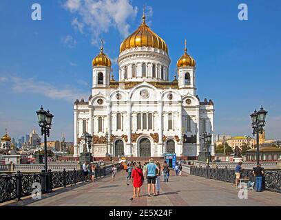 Cattedrale di Cristo Salvatore, cattedrale ortodossa russa sulla riva settentrionale del fiume Moskva nella città di Mosca, Russia Foto Stock